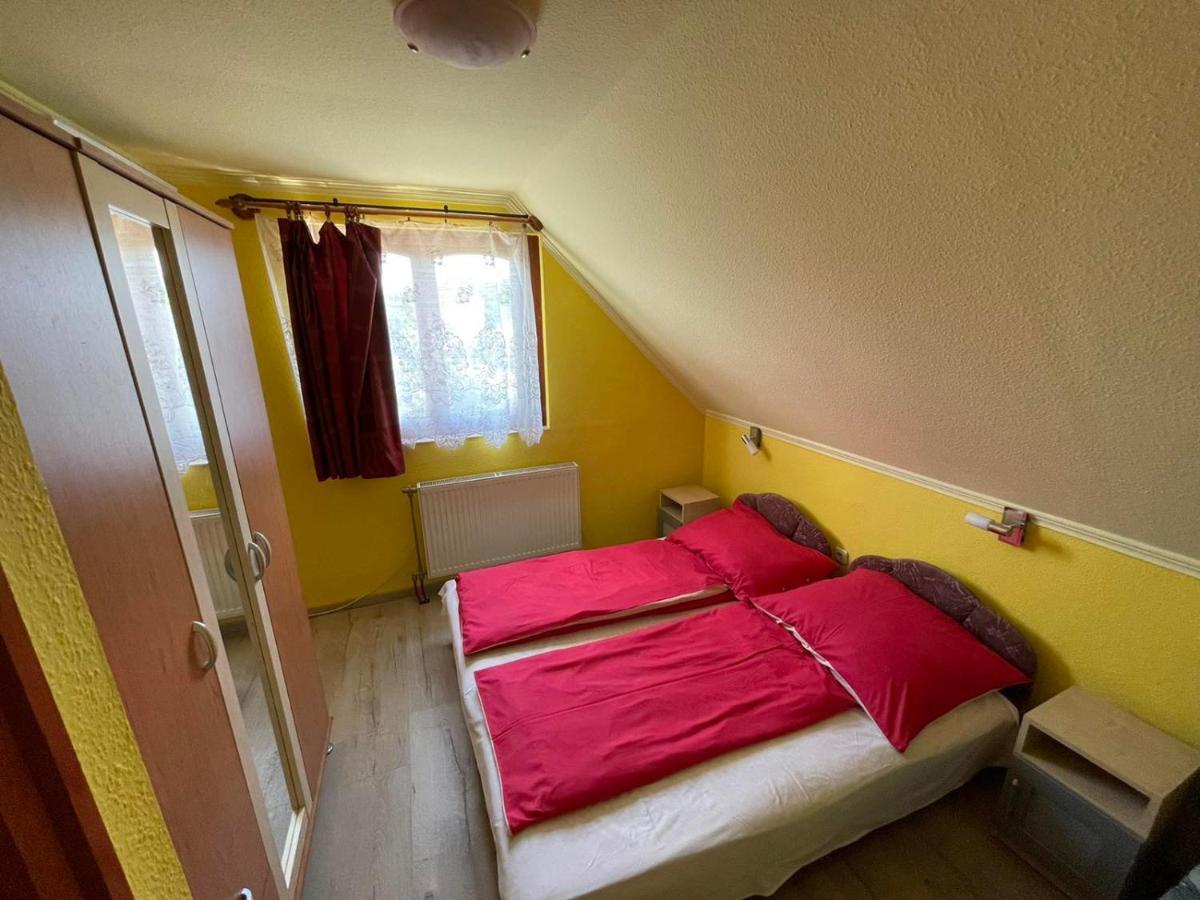 Csillam Vendeghaz Apartment Hajdúszoboszló Exterior foto